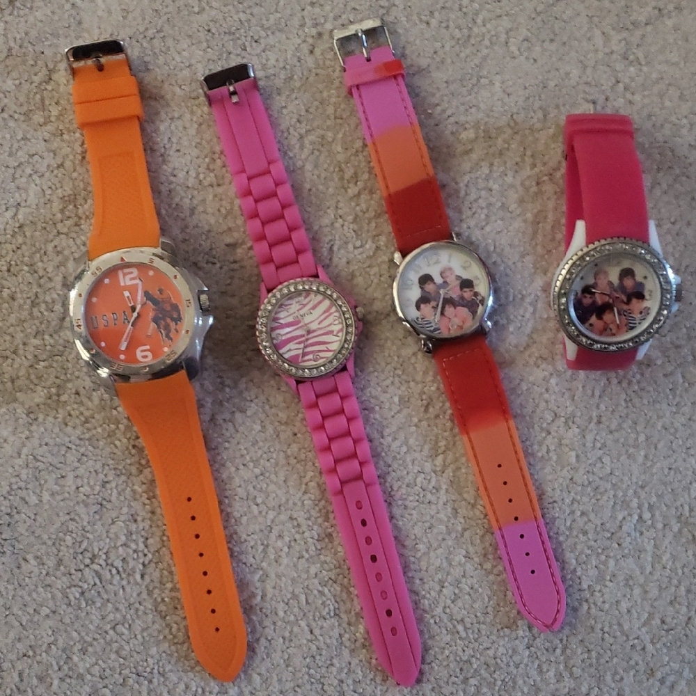 SOLD 💢💢KIDS ASSORTED WATCHES